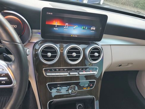 Used 2021 Mercedes-Benz C 300 Sedan w/ Premium Package image 16