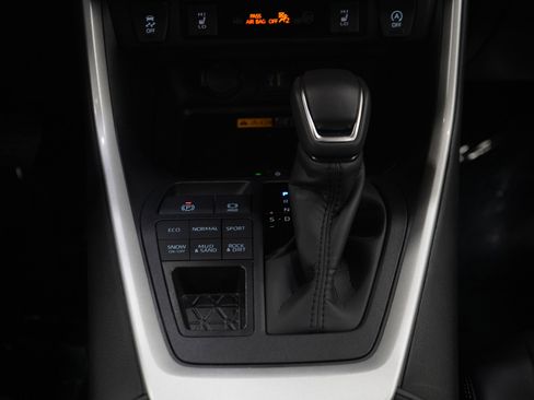 Used 2025 Toyota RAV4 XLE Premium w/ Weather Package AWD/4WD image 20