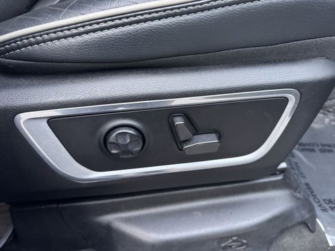 Used 2021 RAM 1500 Laramie w/ Sport Appearance Package image 27