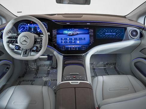 Certified 2023 Mercedes-Benz EQS AMG 4MATIC image 8