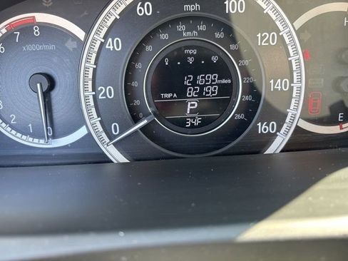 Used 2017 Honda Accord LX image 2