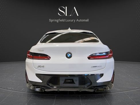 Used 2024 BMW X4 xDrive30i w/ Premium Package AWD/4WD image 6