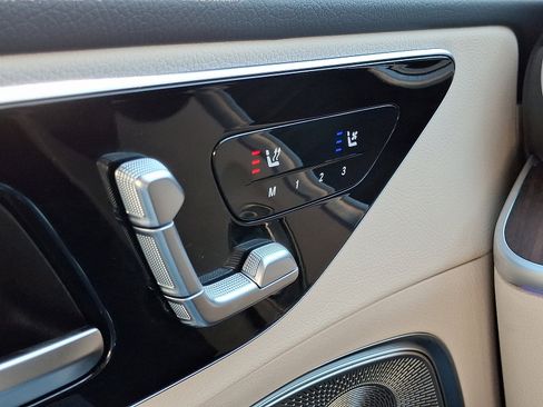 Certified 2026 Mercedes-Benz C 300 4MATIC Sedan image 24