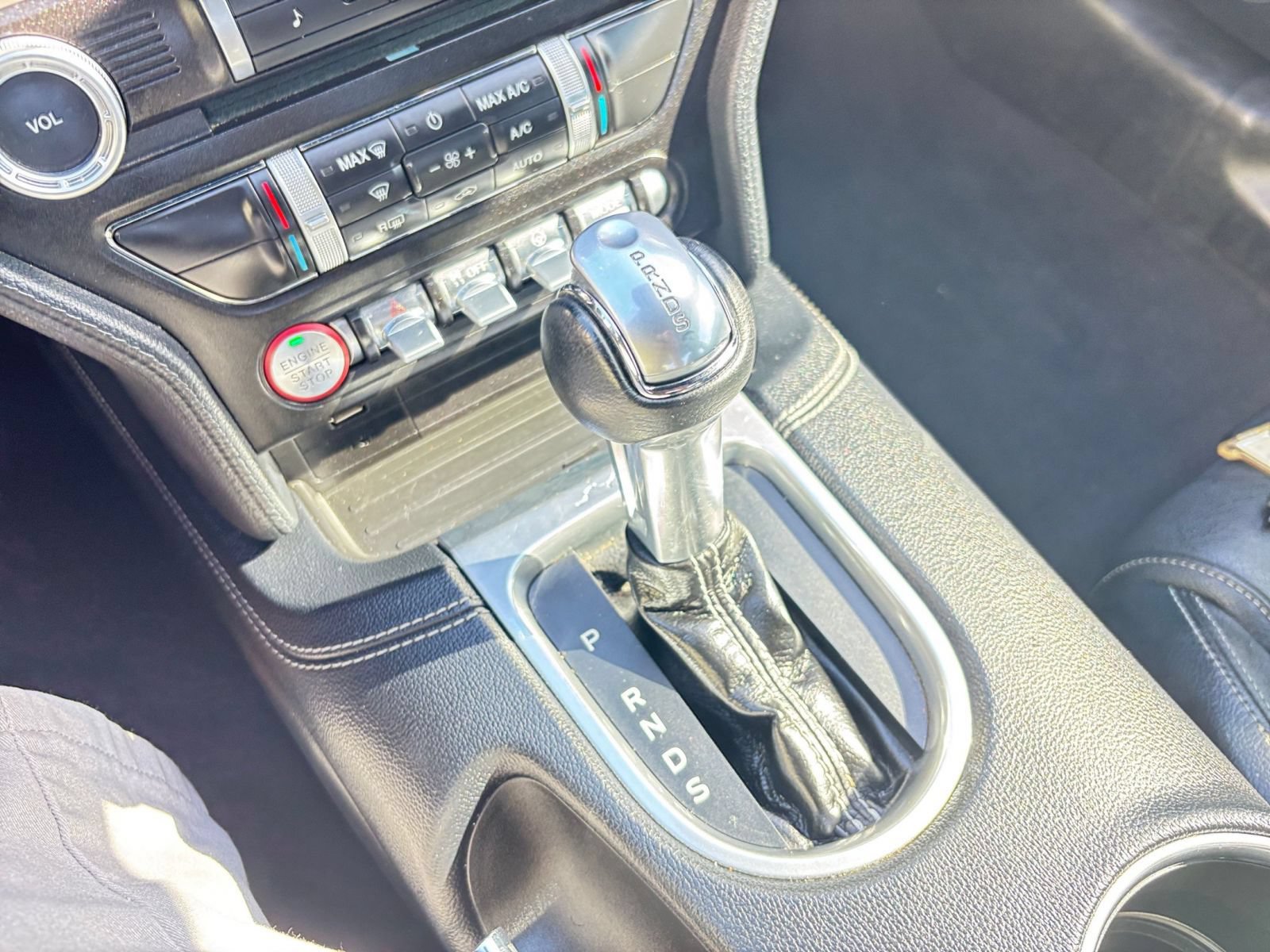 Used 2022 Ford Mustang GT Premium w/ GT Performance Package RWD image 40
