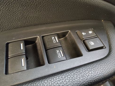 Used 2019 Honda Pilot EX-L image 27