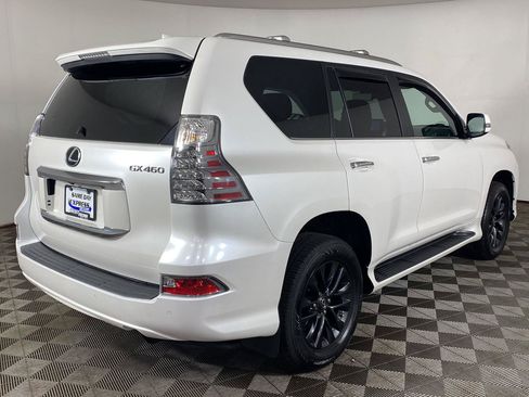 Used 2023 Lexus GX 460 Premium w/ Premium Package AWD/4WD image 3