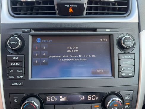 Used 2017 Nissan Altima 2.5 SV w/ Convenience Package FWD image 21