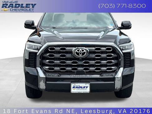 Used 2024 Toyota Tundra Platinum AWD/4WD image 9