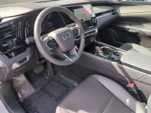 Used 2025 Lexus RX 350 FWD w/ Technology Package image 13