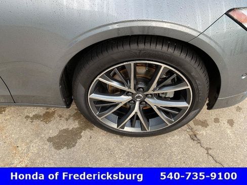 Used 2018 Volvo S90 T5 Momentum w/ Convenience Package FWD image 13