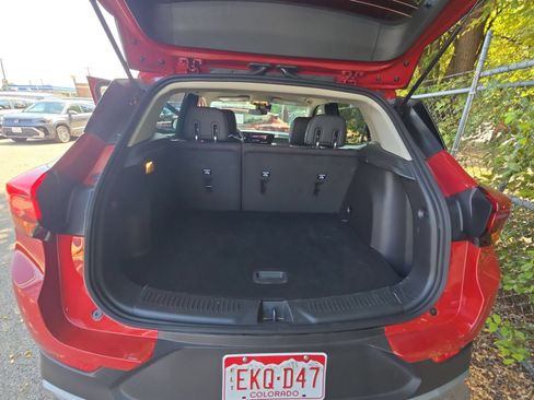 Used 2026 Buick Encore GX Preferred AWD/4WD image 18