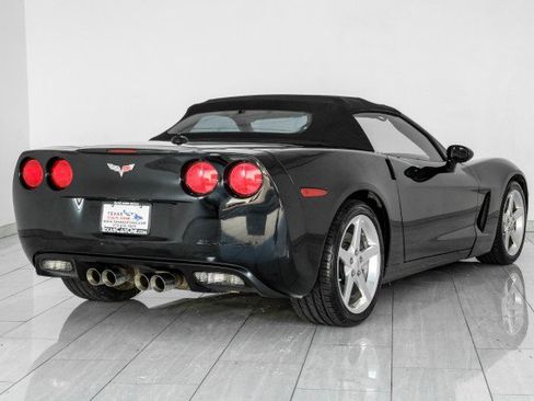 Used 2005 Chevrolet Corvette Convertible w/ Preferred Equipment Group RWD image 6