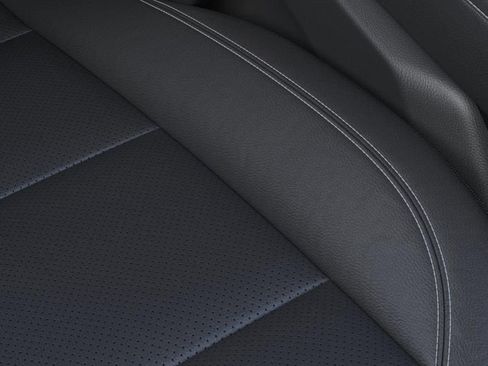 New 2026 Chevrolet Traverse LT w/ LPO, Floor Liner Package AWD/4WD image 21