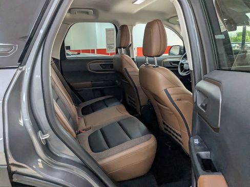 Used 2025 Ford Bronco Sport Outer Banks w/ Outer Banks Tech Package+ AWD/4WD image 29