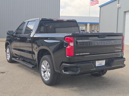 Used 2021 Chevrolet Silverado 1500 Custom RWD image 5