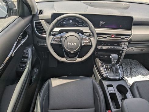 New 2026 Kia Seltos SX AWD/4WD image 15