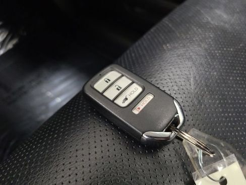 Used 2016 Honda CR-V Touring image 37