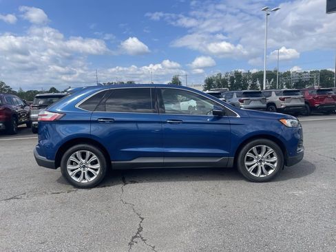 Used 2020 Ford Edge Titanium w/ Equipment Group 301A image 8