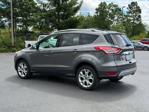 Used 2014 Ford Escape Titanium w/ Equipment Group 401A AWD/4WD image 5