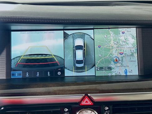 Used 2017 Genesis G90 5.0 Ultimate image 14