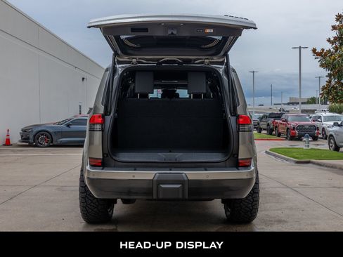 Used 2026 Lexus GX 550 AWD/4WD image 9