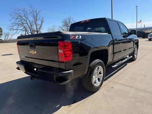 Used 2018 Chevrolet Silverado 1500 LT w/ All Star Edition AWD/4WD image 9