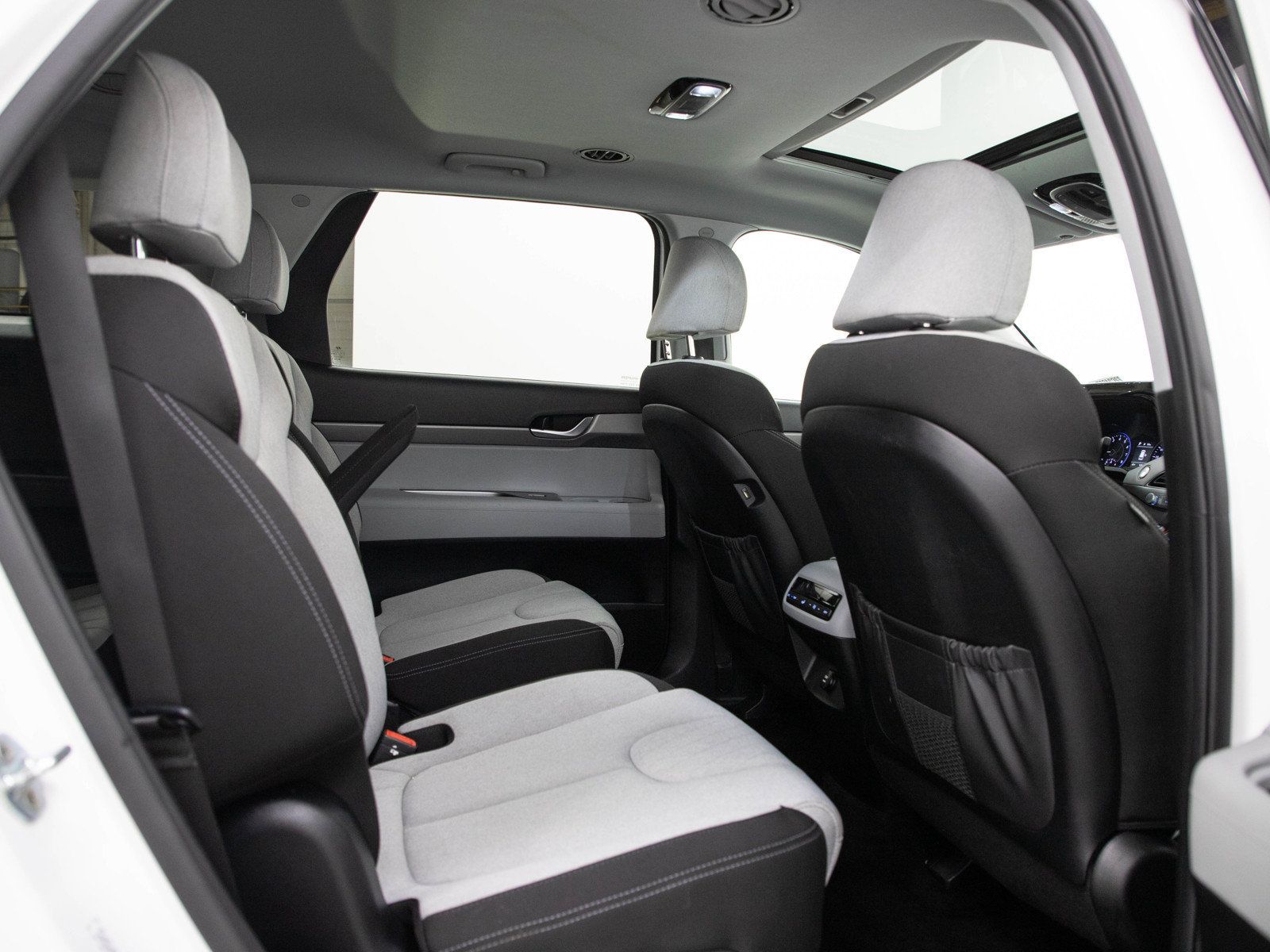 Used 2022 Hyundai Palisade SEL AWD/4WD image 13