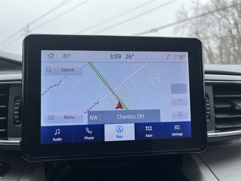 Used 2023 Ford Explorer XLT w/ Equipment Group 202A AWD/4WD image 25