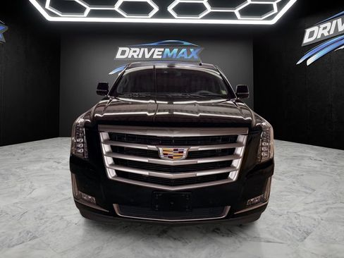 Used 2015 Cadillac Escalade Premium AWD/4WD image 2