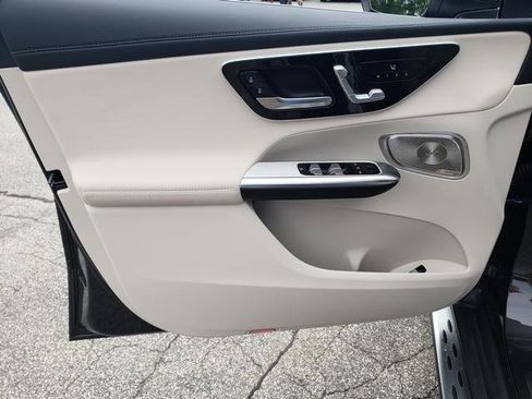 Certified 2025 Mercedes-Benz GLC 300 GLC 300 image 11