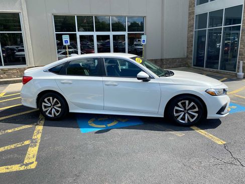 Used 2022 Honda Civic LX image 14