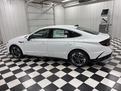 Used 2026 Hyundai Sonata SEL AWD/4WD image 4