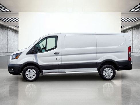 Used 2024 Ford Transit 250 Low Roof w/ Exterior Upgrade Package RWD image 10