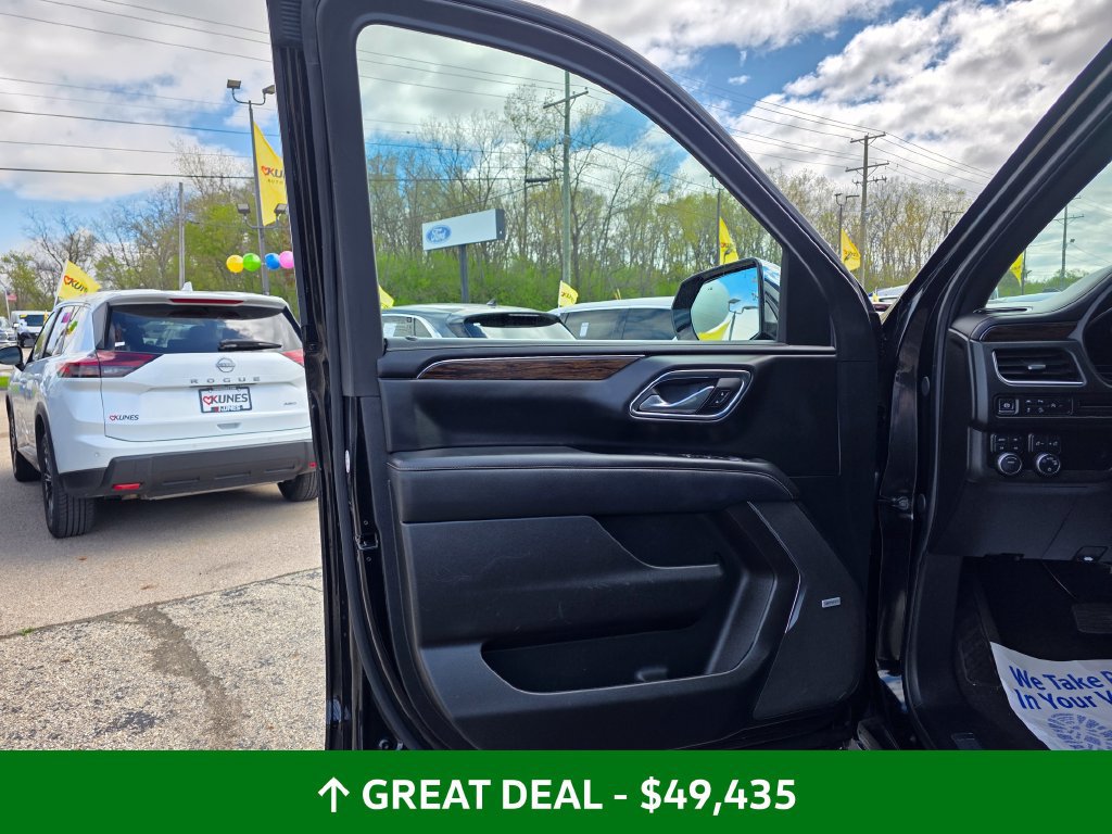 Used 2024 Chevrolet Tahoe Premier AWD/4WD image 20