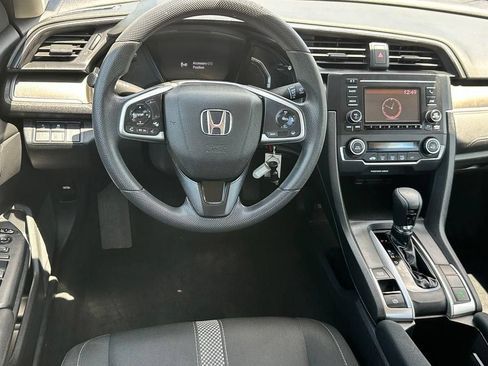 Used 2019 Honda Civic LX image 7
