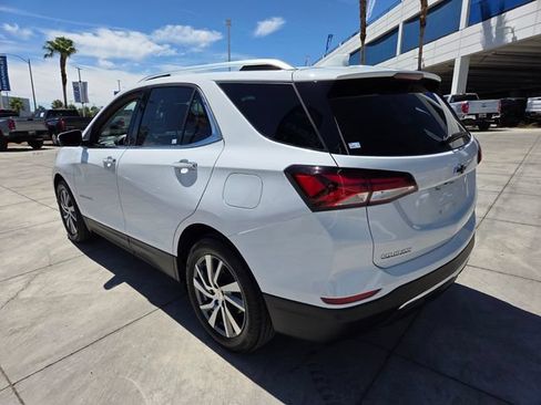 Used 2024 Chevrolet Equinox Premier FWD image 4