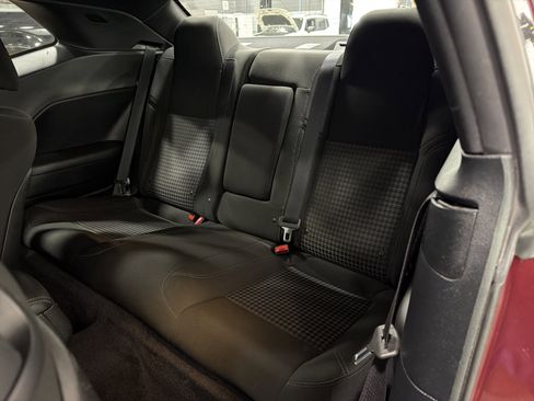 Used 2018 Dodge Challenger R/T w/ Blacktop Package image 7