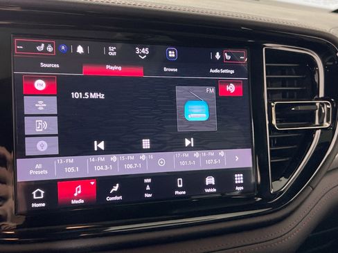 Used 2022 Dodge Durango R/T image 15