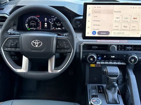 Used 2025 Toyota Tacoma 4x4 Double Cab Hybrid w/ Tow Tech Package image 18