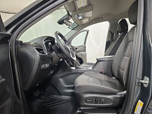 Certified 2021 Chevrolet Equinox LT image 19