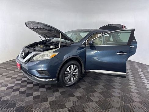 Used 2017 Nissan Murano S FWD image 10