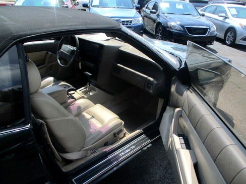 Used 1993 Cadillac Allante image 6
