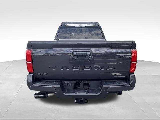 Used 2024 Toyota Tacoma TRD Sport w/ TRD Sport Upgrade Package AWD/4WD image 6