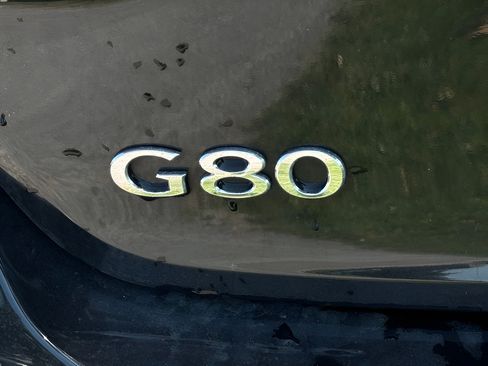 Used 2017 Genesis G80 5.0 Ultimate RWD image 8
