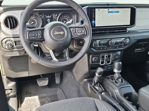New 2026 Jeep Gladiator Sport AWD/4WD image 33