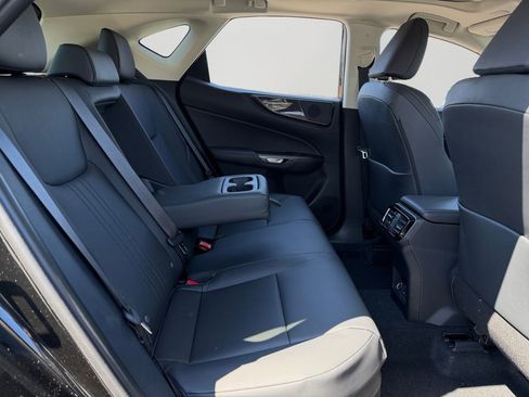 New 2026 Lexus NX 350h AWD w/ Premium Package image 6