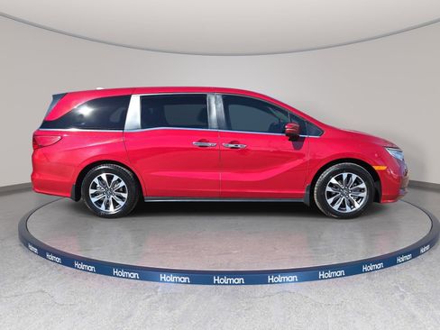 Certified 2023 Honda Odyssey EX-L image 8