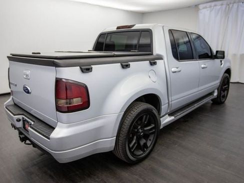 Used 2009 Ford Explorer Sport Trac Adrenalin image 10