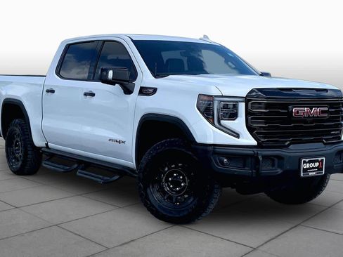 Used 2024 GMC Sierra 1500 AT4X w/ AT4X AEV Edition AWD/4WD image 4