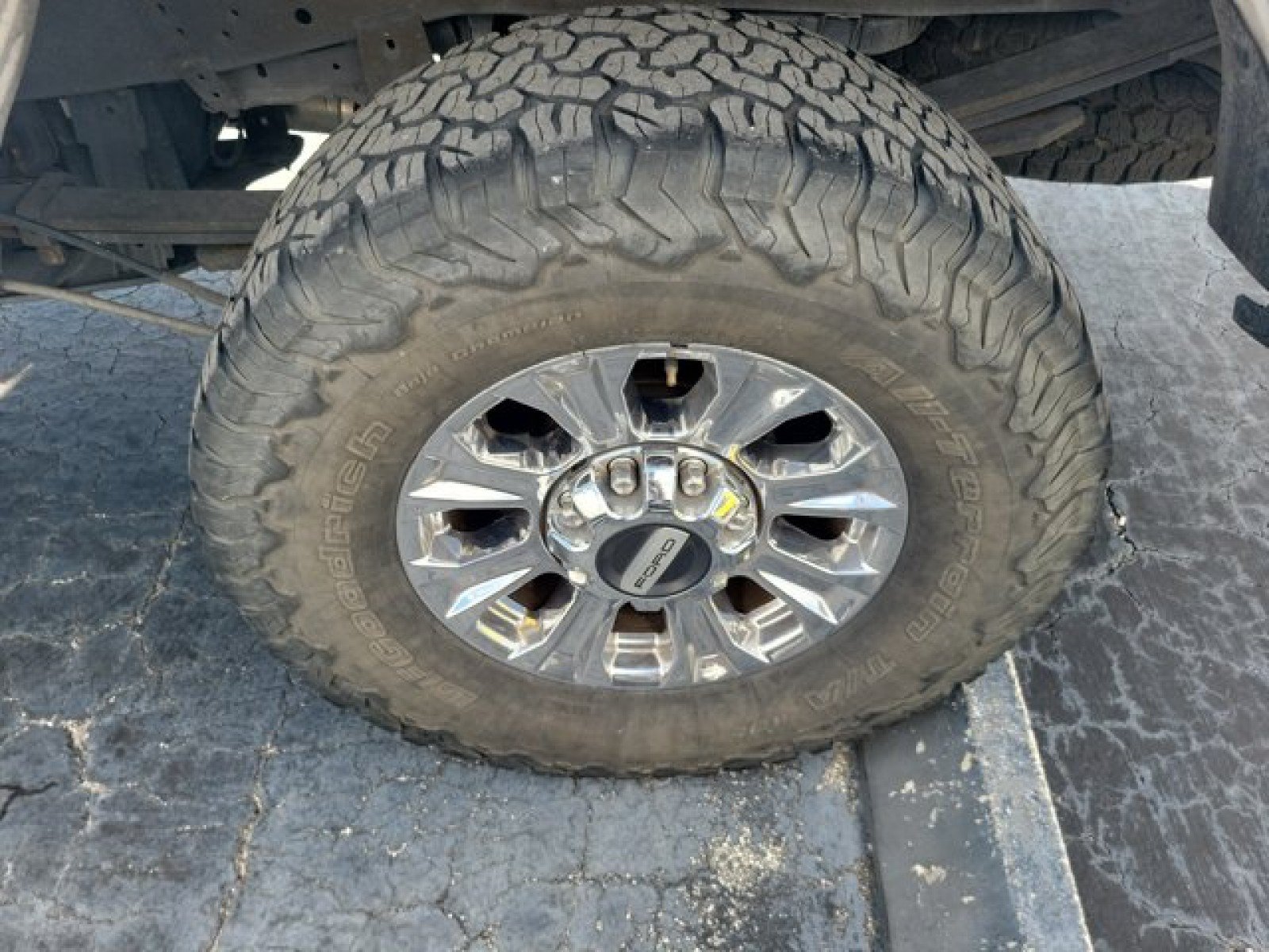 Used 2018 Ford F250 XLT w/ XLT Premium Package AWD/4WD image 8